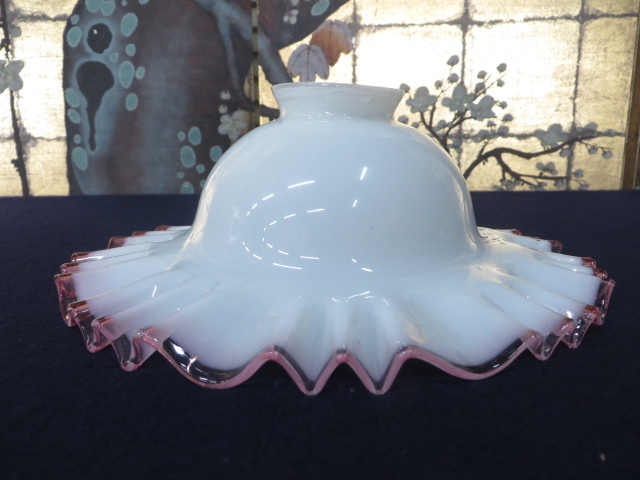 ☆アンティーク 大正ガラス 乳白 ピンク縁 フリル 電笠 照明器具☆ S01