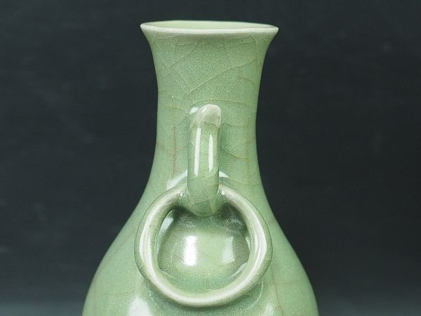 明時代 龍泉窯 飛青磁双耳花入 明 元 中国古玩 明時代
