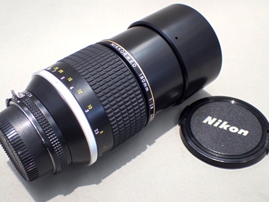 180mm Nikon Nikkor ED | Telephoto f2.8 Lens AF - F2.8 f⁄2.8 Ai-