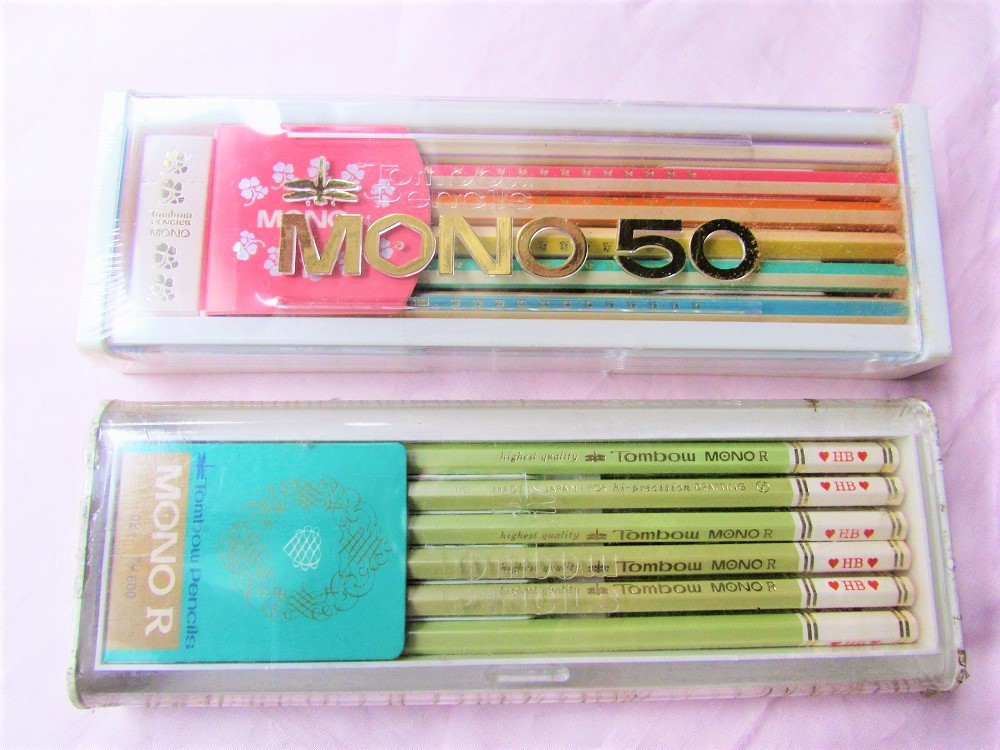 新品レア✨トンボ Tombow 鉛筆 HB ケース付き MONO50 レトロ廃盤 希少廃盤レア♪HBトンボ鉛筆MONO Rと2Hトンボ鉛筆MONO50消しゴム付き