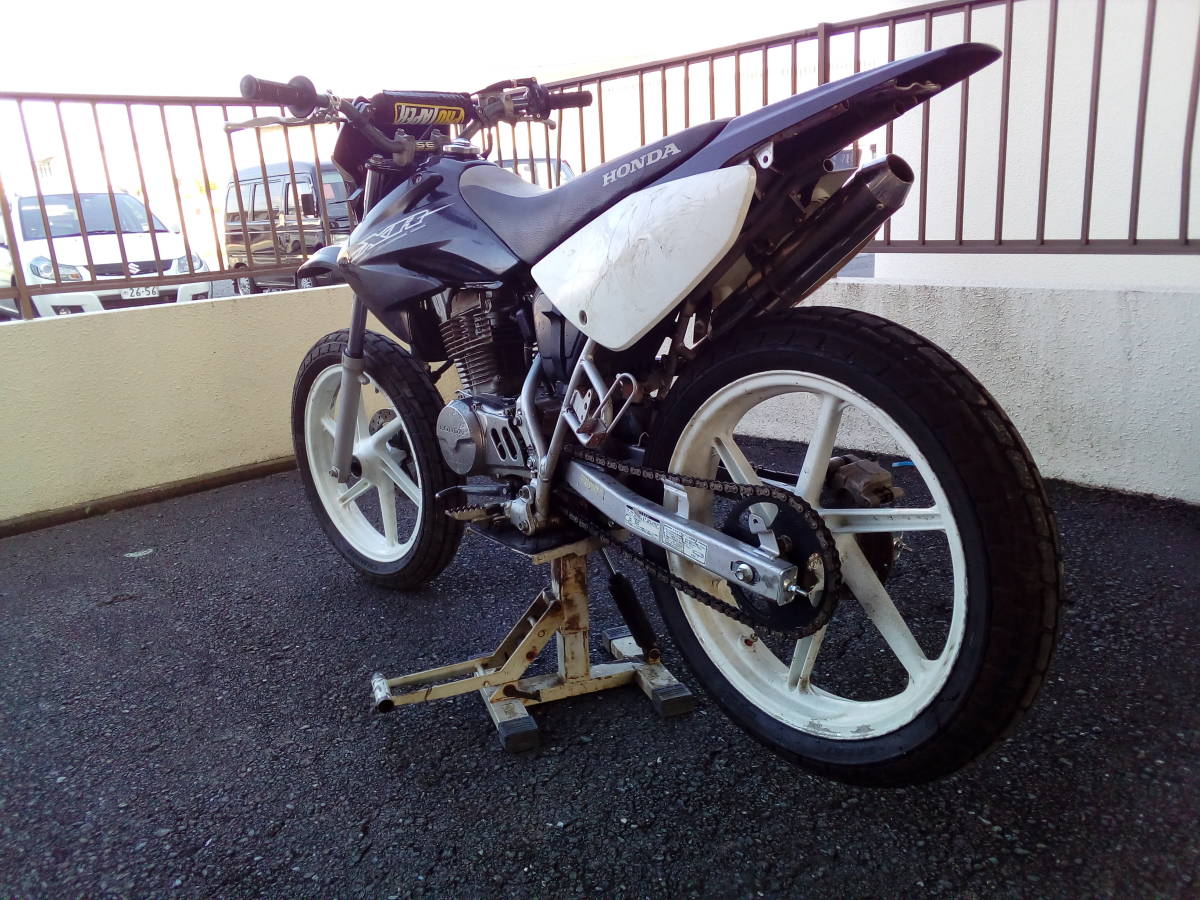 XR100モタードレーサー　書類あり XR100モタード レーサー 17インチ化 書類あり公道登録可能 PD22
