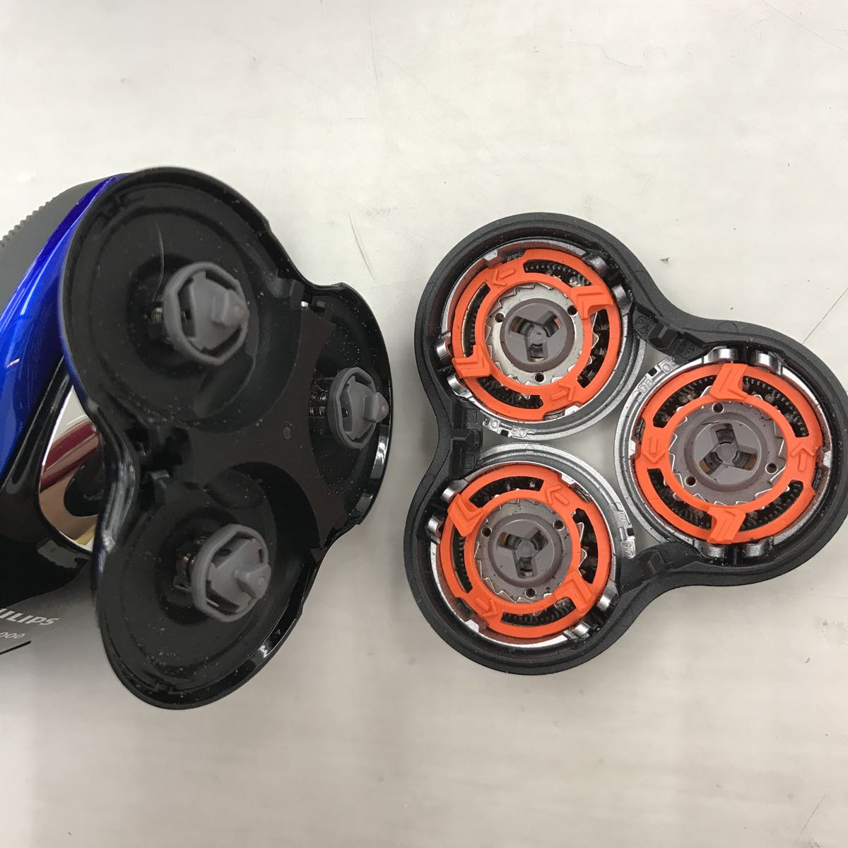 ジャンク フィリップス PHILIPS 電気シェーバー S9185 起動確認済み アダプタ欠品 送料700円 管理tk