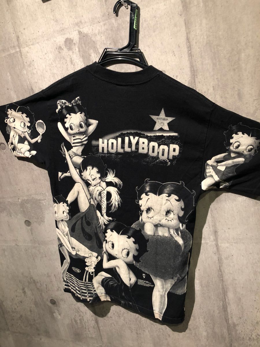 美品 希少お得セット 98年製 ベティーブープ ベティちゃん Betty Boop ベティ総柄Tシャツ&ビッグロゴ！デニムジャケット ビンテージ 90s80s ベティちゃん ベティ ブープ 限定パッケージ ブープ™ 今「60s」のレトロさが逆に新しい！ベティーちゃんこと『ベティー