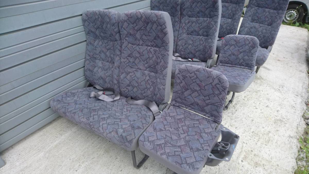 E25 　キャラバン　シート　9脚　　美品　　コモ　