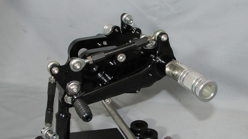 連絡用の出品 Kawasaki 750ss H2 バックステップキット Rear set OVER-classics製