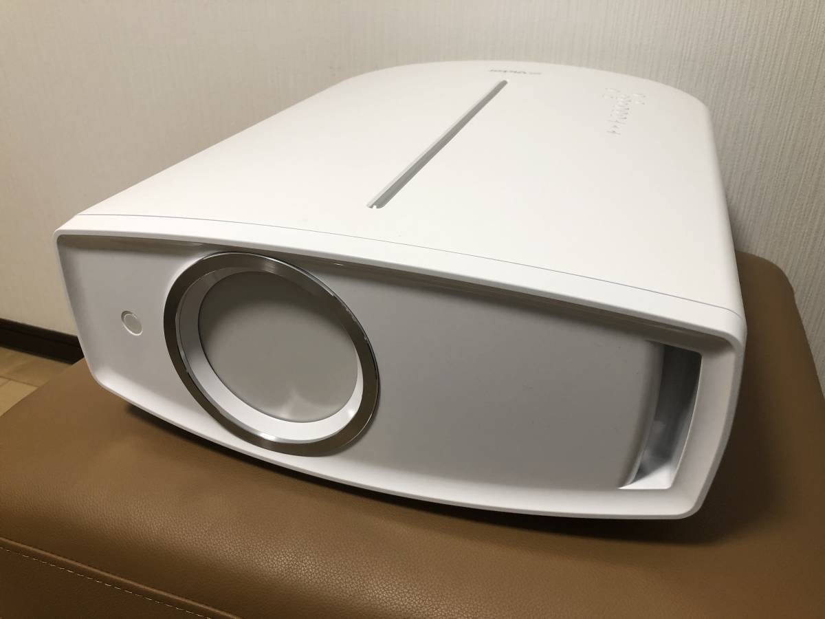 RICOH PJ WX4130N 動作確認済み リコー、初の超短焦点プロジェクター2