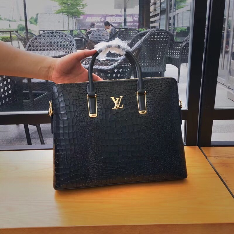 【美品】  ビジネスバッグ 2WAY ブラック レザー メンズ レザー ビジネスバッグ2way◇黒(未使用) 郵便代引！ 【公式通販】