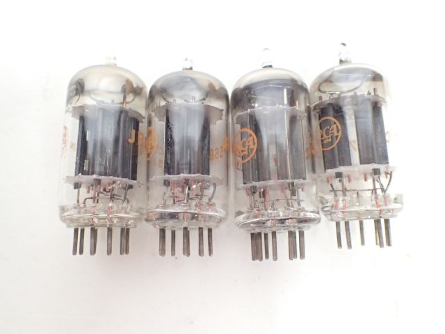 RCA 真空管 JRC-5687 + IC SERVICEMASTER インターナショナルサービス