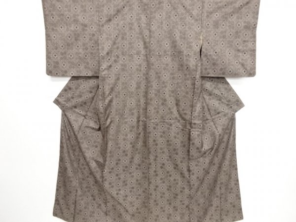 高品質，新品 3547237: 大正ロマン 花菱模様織り出し本場泥大島紬着物 割り込み絣(大島紬)｜売買されたオークション情報、yahooの商品情報をアーカイブ公開 - オークファン 大島紬