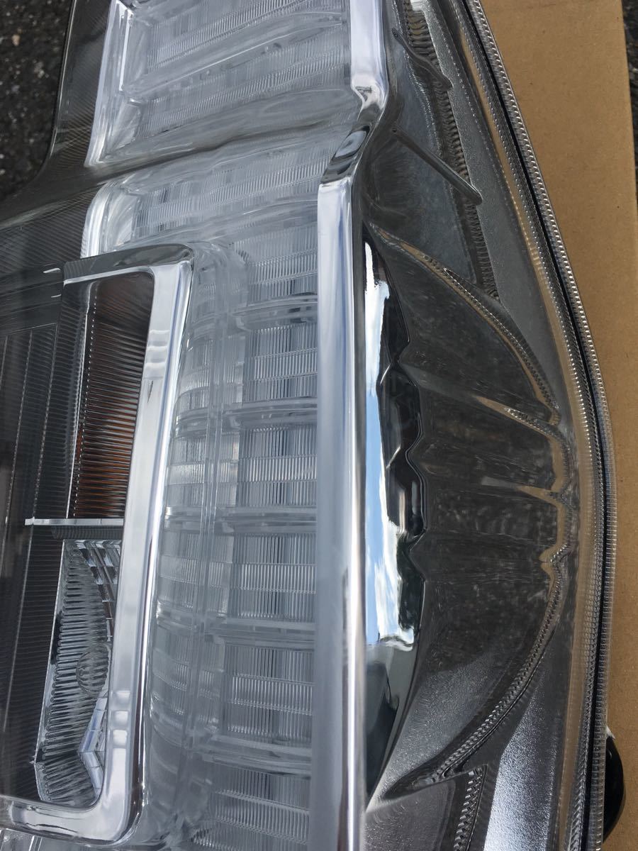タント カスタム LA600S テールランプ RH 右 中古 タント メルカリ