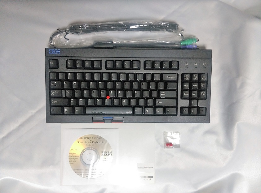 IBM Space Saver II Keyboard US配列 トラックポイント PS/2接続(PS/2キーボード)｜売買されたオークション ...