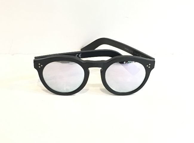 お買い得，新作登場 二子玉 イレステーバ illesteva ミラーレンズサングラス ラウンド アイウェア アクセサリー セルフレーム 黒(セル、プラスチックフレーム)｜売買されたオークション情報、yahooの商品情報をア セル、プラスチックフレーム