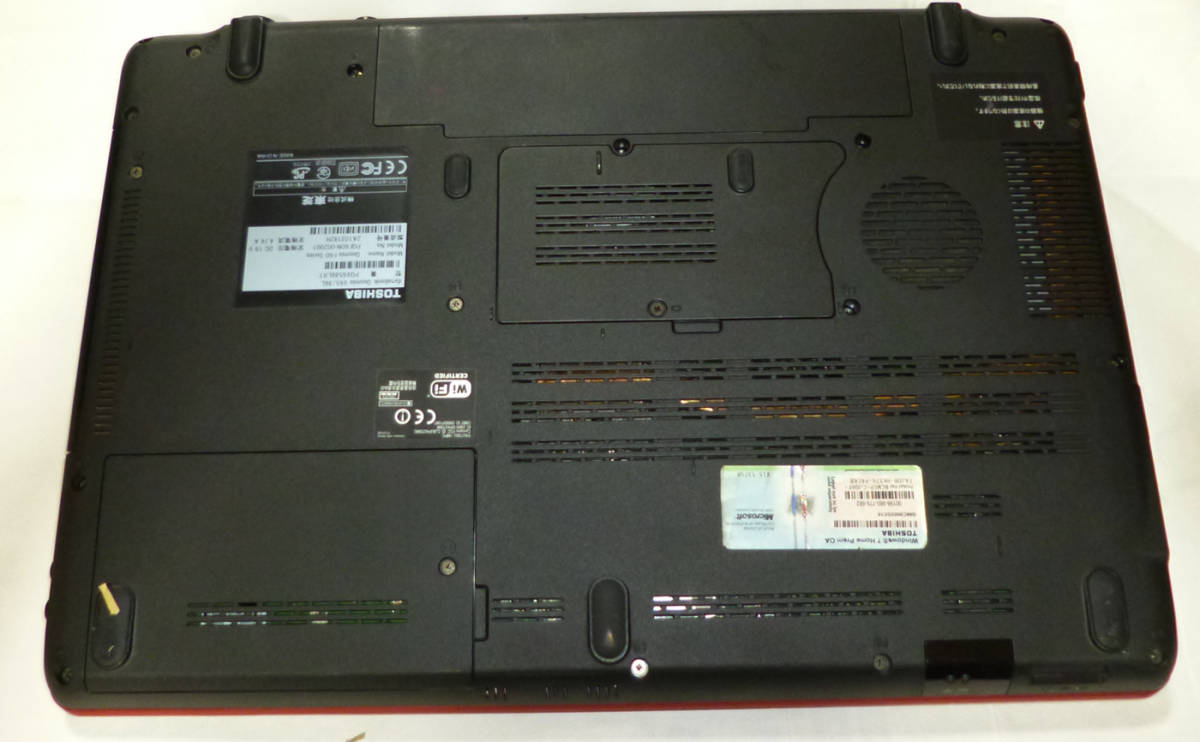 TOSHIBA dynabook Qosmio V65/86L 高品質AVノート i3/メモリ4GB