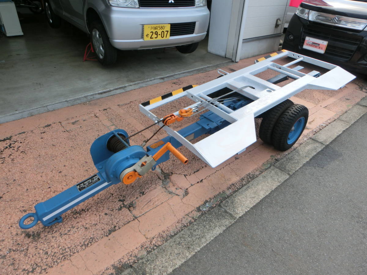 車のパーツ トレッカー 売ります