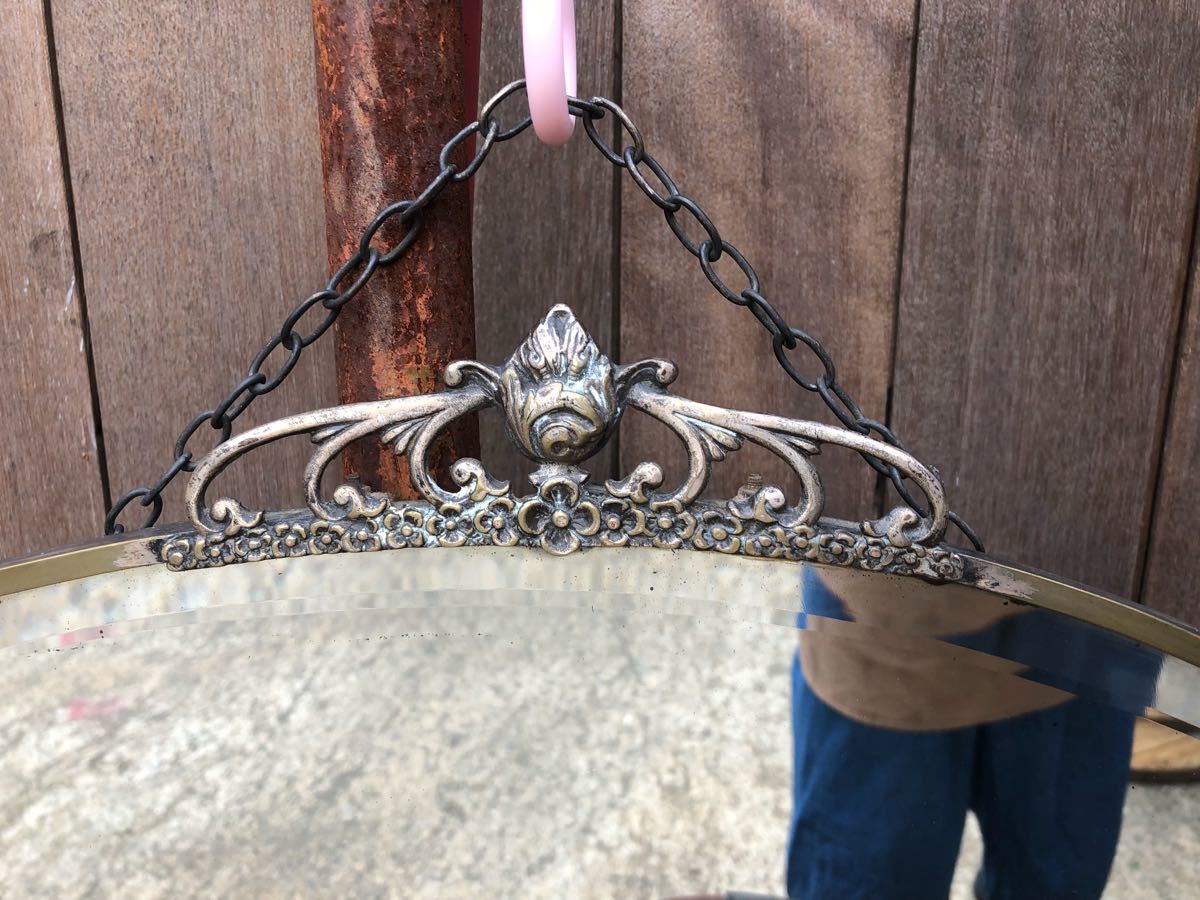 アンティークな感じ 古いシャビーなゴールドフレームミラー 約56cm 面取り加工 高級感 洋風 壁掛け 鏡 ブロカント 真鍮製？ ロココ 即決