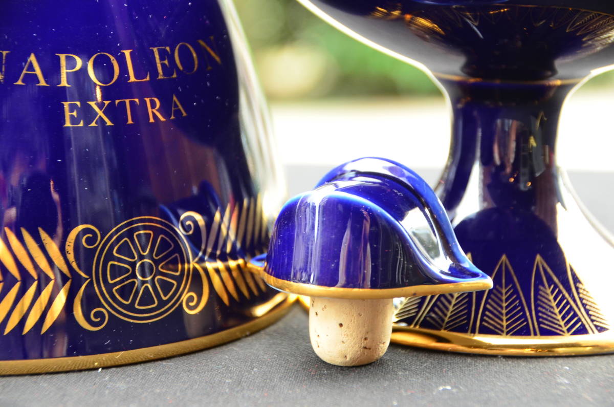 ナポレオン マーテル エクストラ 陶器 700ml 40% MARTELL NAPOLEON