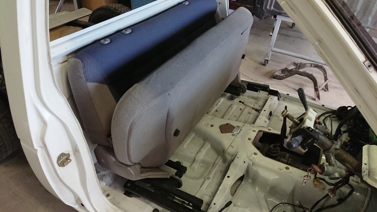 ダットサン D21 D22 用 交換用 ベンチシート テラノ ダットラ ミニトラック 