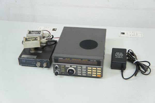 動作確認済み YAESU FRG-965通信型 広帯域受信機＆FC-965 動作確認済み YAESU FRG-965通信型 広帯域受信機＆FC-965 Yahoo
