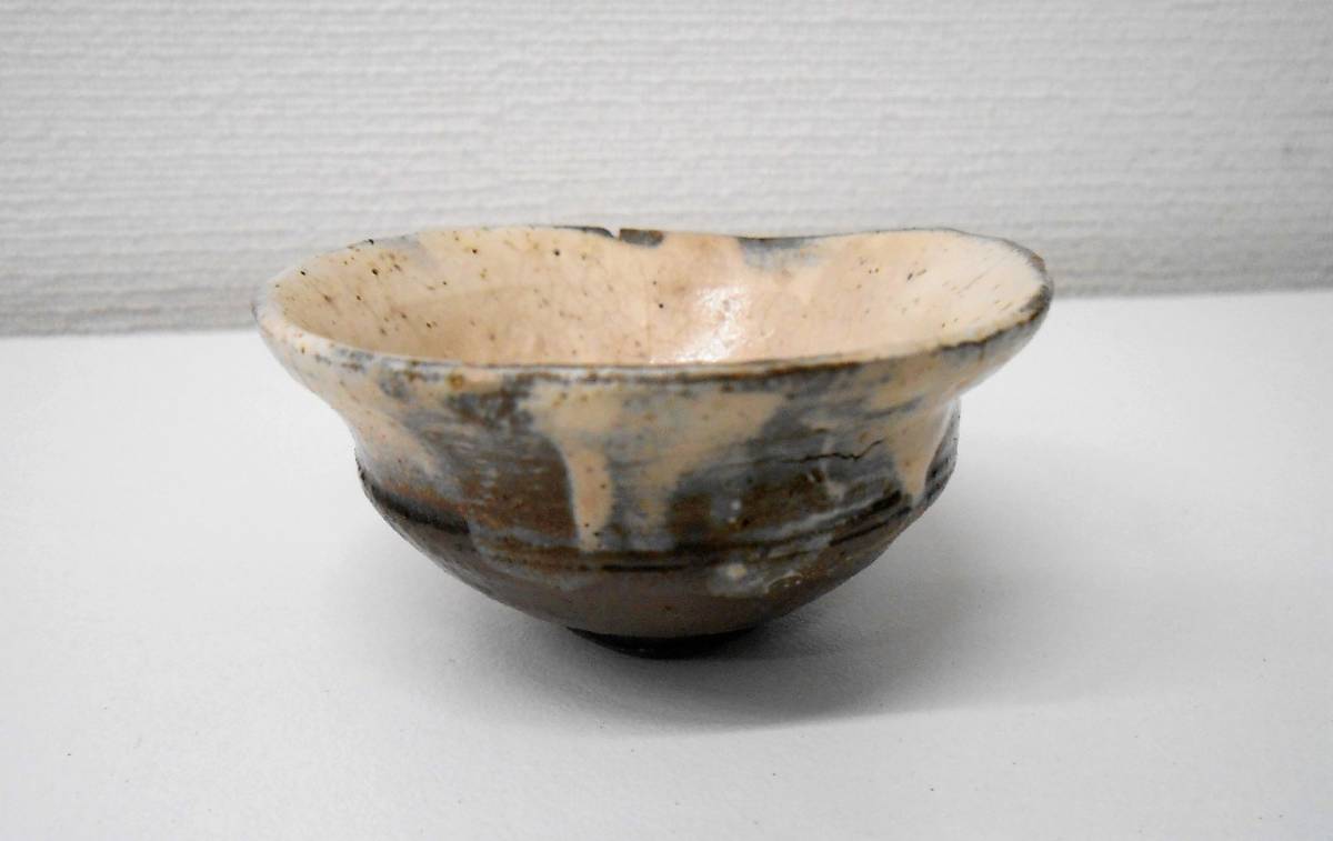 美術品・アンティーク・コレクション 川瀬満之 青磁 輪花 茶碗 共箱