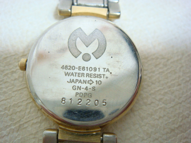 ミラショーン milaschon 腕時計 後B mila ミラショーン 腕時計 schon（腕時計 ・ ゴールド&frasl;金色系）のフリマアイテム一覧