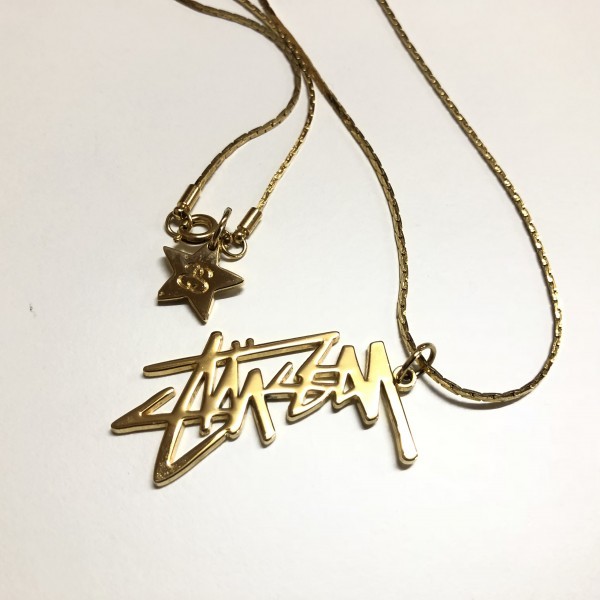 中古 STUSSY ステューシー ロゴ ネックレス ゴールド チェーン 