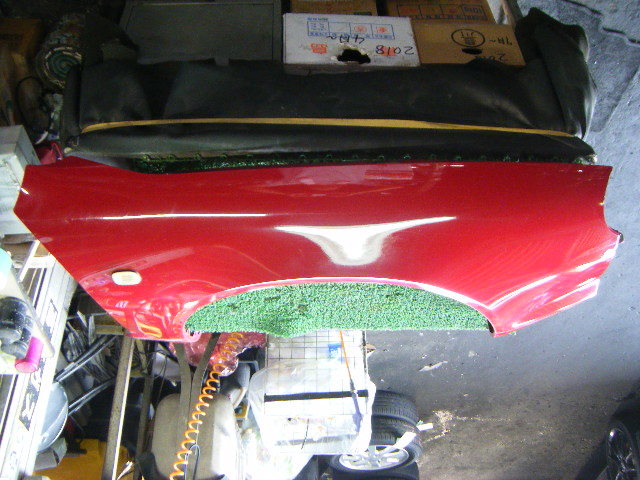 セリカ ST202 純正 右フェンダー 赤