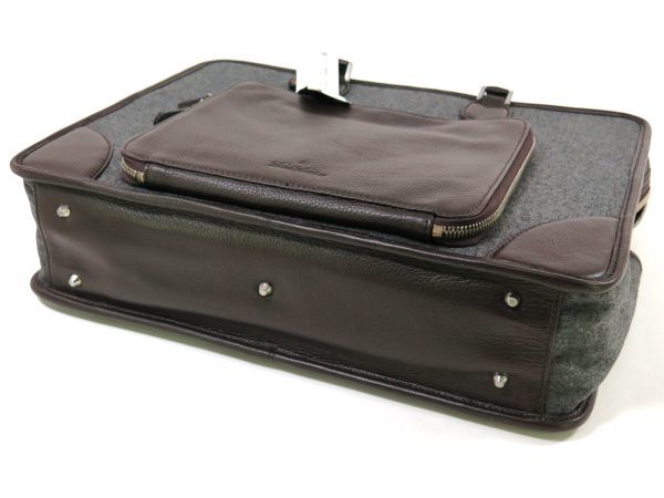 BROOKS BROTHERS（ブルックスブラザーズ）の「キャンバスアンドレザー