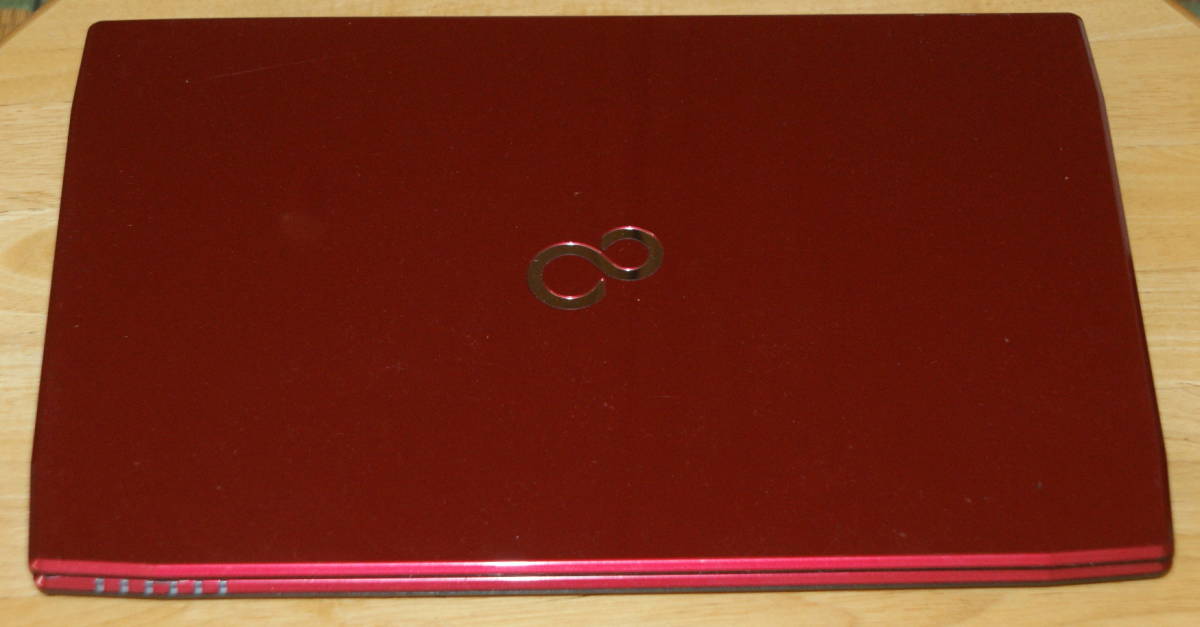 富士通 LIFEBOOK FMV Core ノートパソコン AH45⁄J i3-4005U FUJITSU 