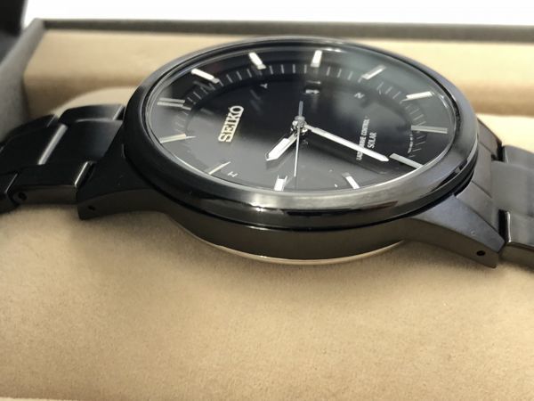 美品 SEIKO 電波ソーラー 7B42-0AT0 ブラック 【公式通販】
