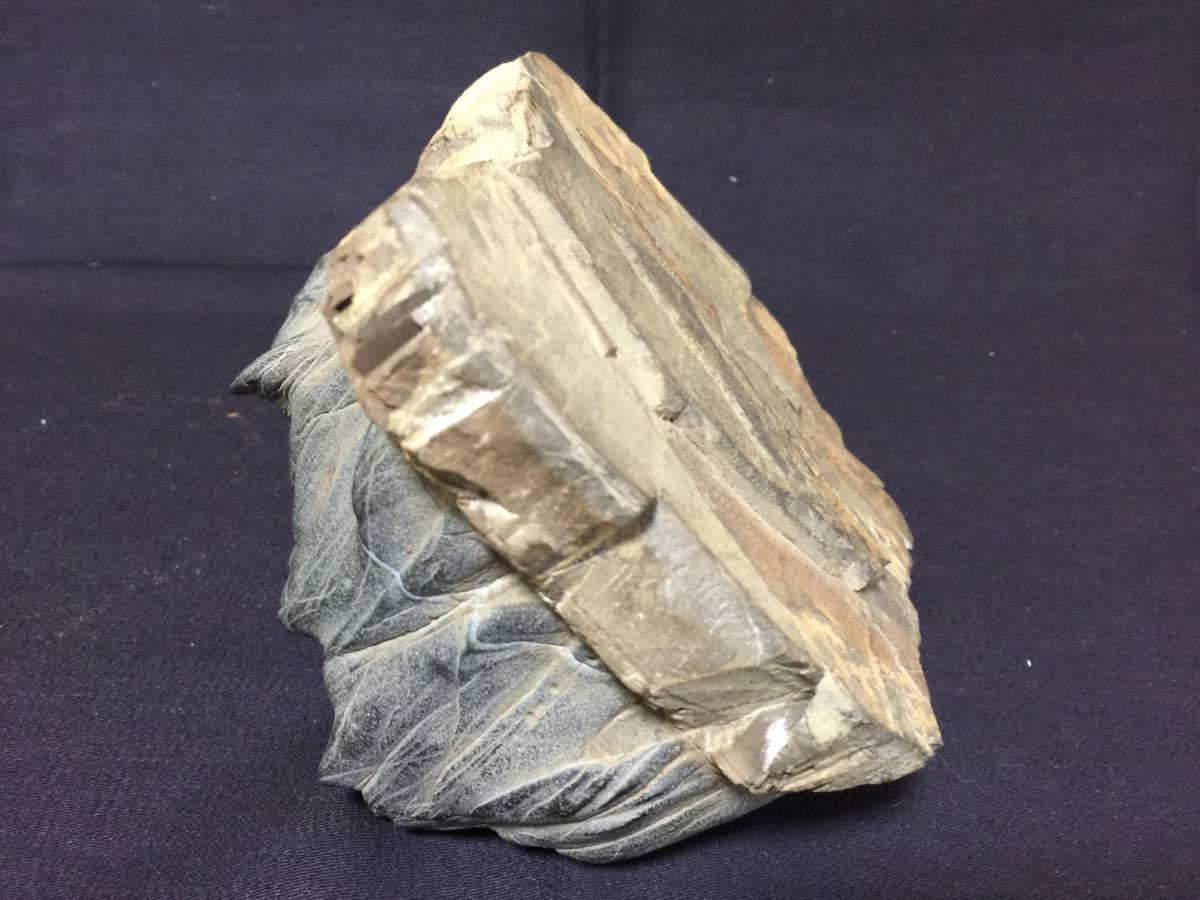 大型長者抹香石 群峰 水石 鑑賞石 インテリア小物