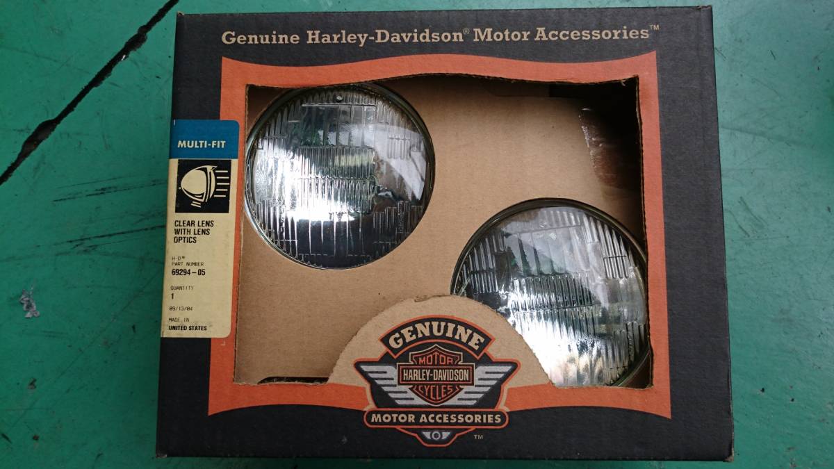 純正新品　フォグランプ　シールドビーム　69294-05　ツーリング　ソフテイル