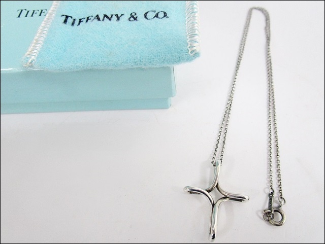 16 52-76856-29 ティファニー TIFFANY&CO ネックレス オープンクロス
