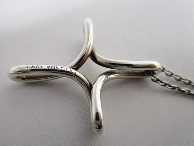 16 52-76856-29 ティファニー TIFFANY&CO ネックレス オープンクロス