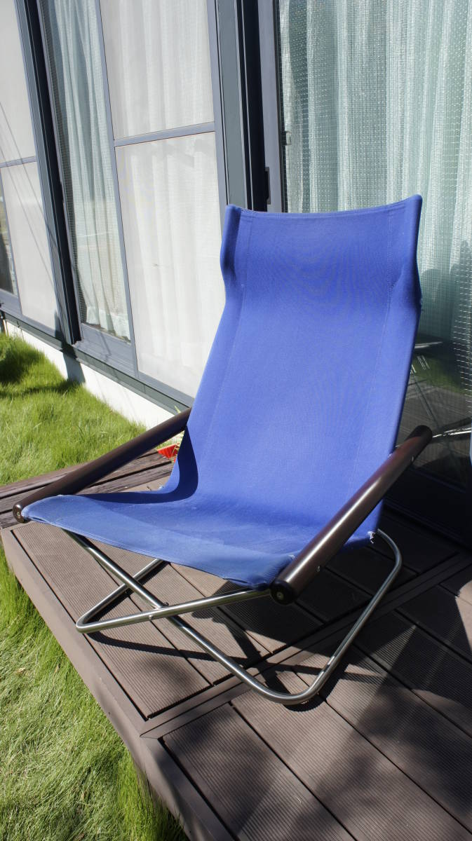 NY CHAIR X ニーチェアX ブルー×ダークブラウン グッドデザイン賞