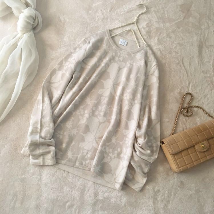 新品/tseセイ＊最高級ふわふわカシミヤ100％ ゆるいプリントニット 8万 