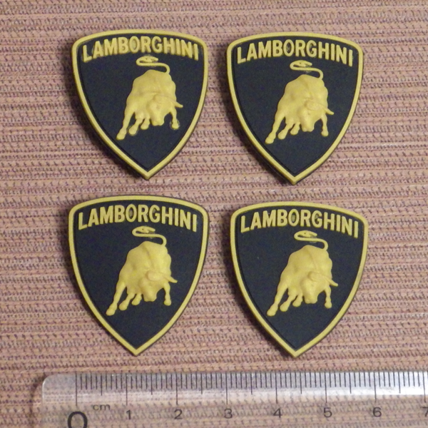 ランボルギーニ ロゴ エンブレム クロックス用 ジビッツ ４個セット Lamborghini 靴の飾り バッチ ボタン アクセサリー クロックス 売買されたオークション情報 Yahooの商品情報をアーカイブ公開 オークファン Aucfan Com