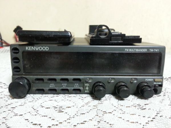 KENWOOD ケンウッド ジャンク品 卸売 TM-741、TM-841等 841取外し部品