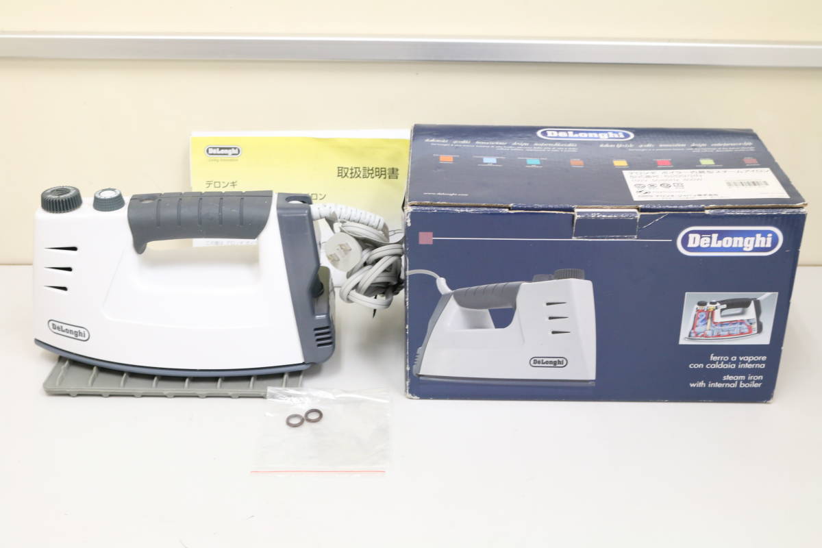 DeLonghi/デロンギ ボイラー内蔵型 スチームアイロン 6299/2N 【公式