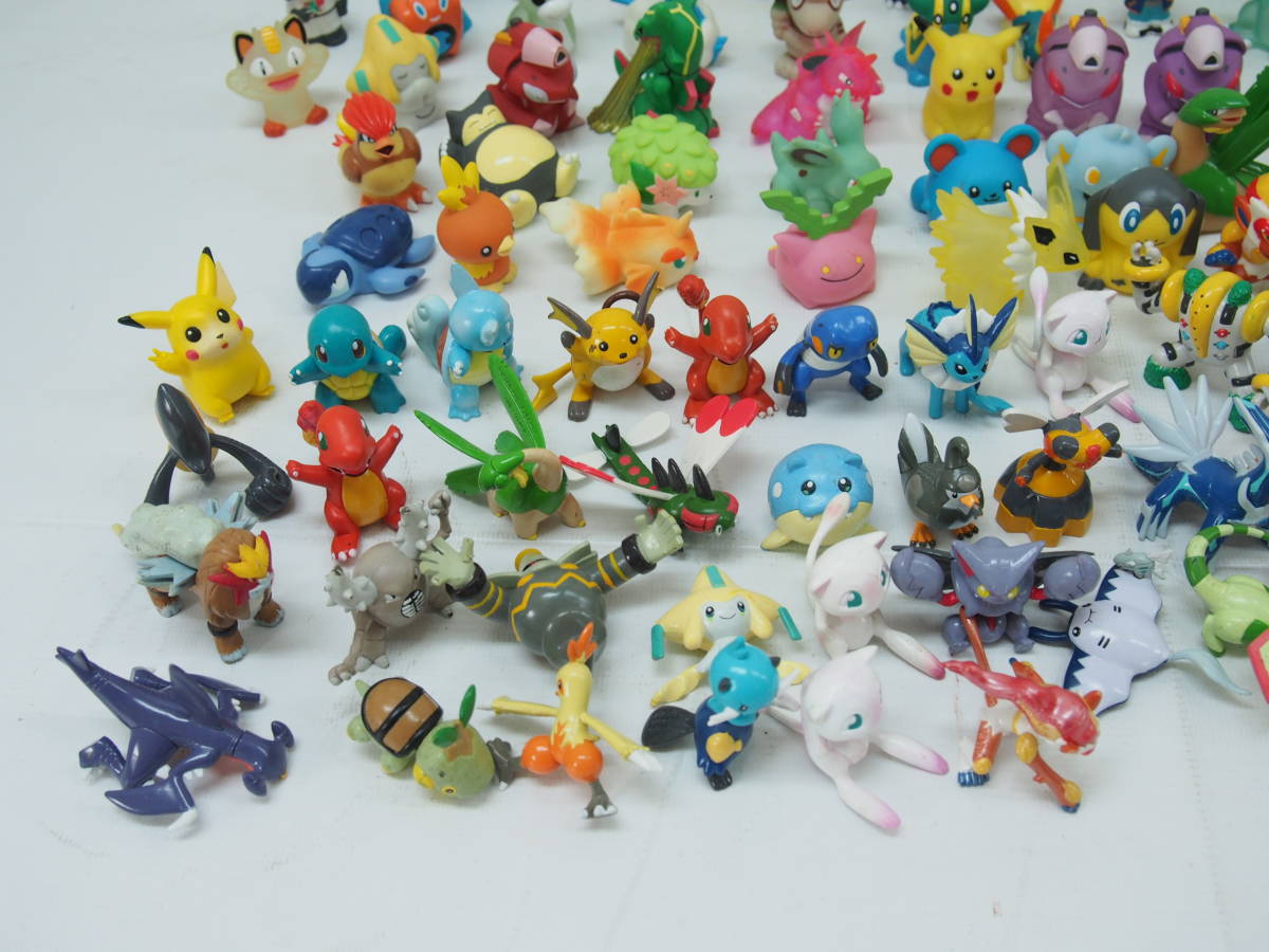 ANA限定盤 そらをとぶピカチュウ モンスターコレクション モンコレ 