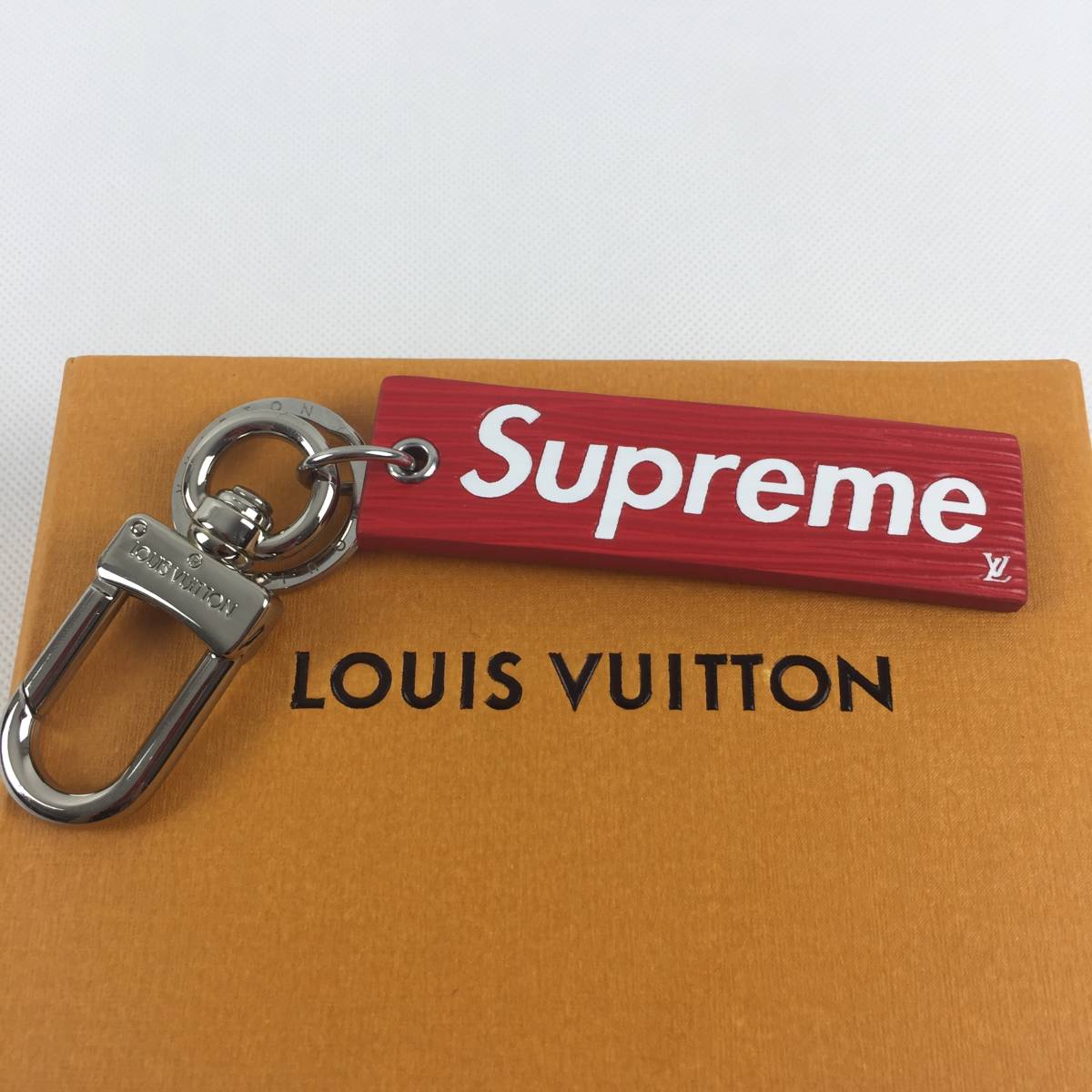 シュプリーム ルイヴィトン LOUIS VUITTON × Supreme Box Logo