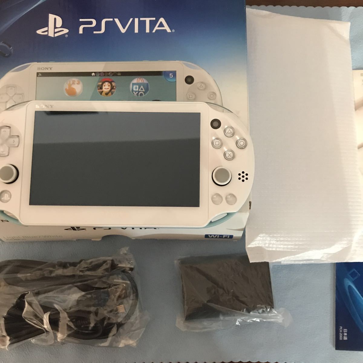 Vita ブラック Wi-Fiモデル PCH-2000 PlayStation SONY PCH-2000ZA11 