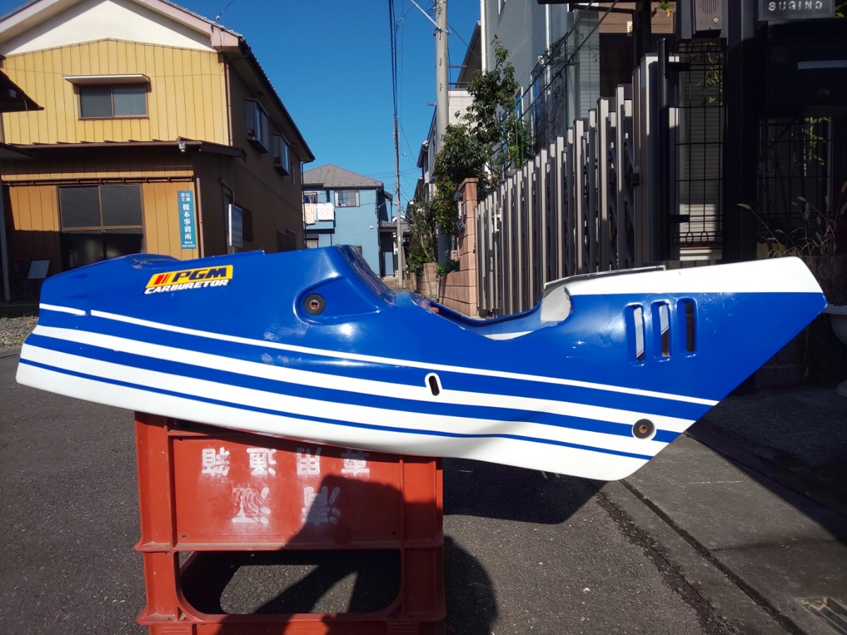 NSR250R MC18 純正シートカウル テールカウル 0 ホンダ 青 NSR250R 