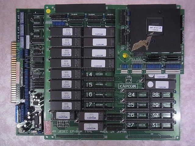 即購入ok】アーケード基板 ストリートファイター II ダッシュ カプコン