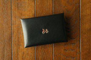 henry cuirのYahoo!オークション(旧ヤフオク!)の相場・価格を見る