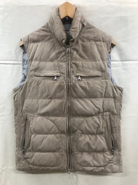 【SALE，大得価】 ブルネロクチネリ BRUNELLO CUCINELLI ナイロンフード付牛革ダウンベスト ベージュグレー サイズXS イタリア製(男性用)｜売買されたオークション情報、yahooの商品情報をアーカイブ公開 - オーク 男性用