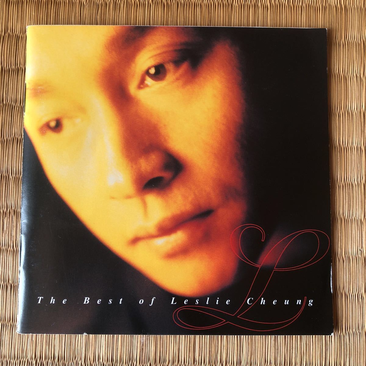レスリー・チャン 張國榮 LESLIE OF : BEST Leslie Best of The L-THE 