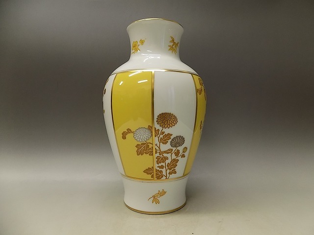 03 限定品 大倉陶園 フランクリンポーセリン 金蝕 菊文 金彩 花瓶 高さ