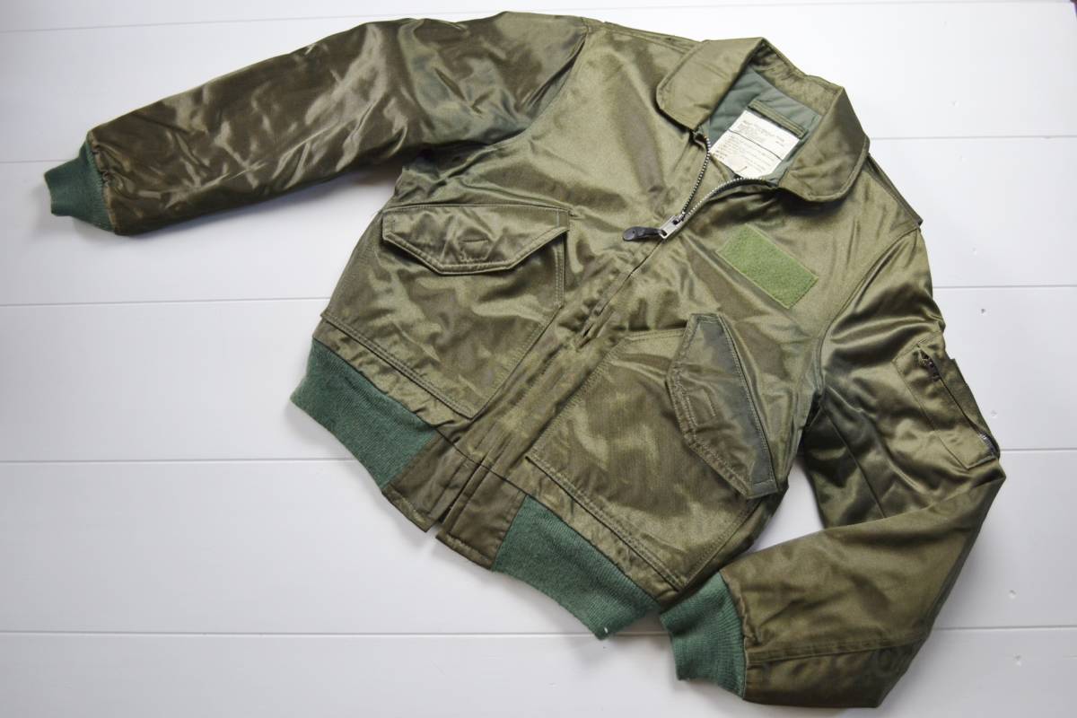 ☆ 美品 USA製 ISS社製 スピワック CWU-55P S フライトジャケット タイタンクロス アウター 米国製 ISS.INC CWU MA-1 バイク キャンプ ☆