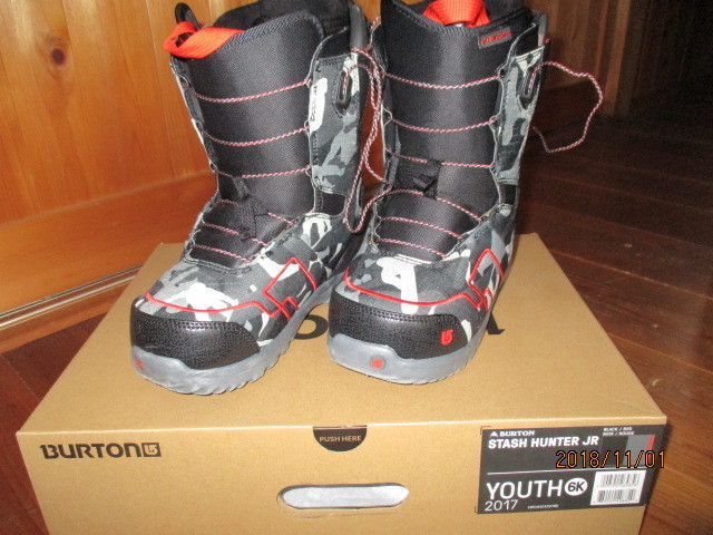 バートン キッズ 中古 Burtonバートン STASH HUNTER JR サイズ6K