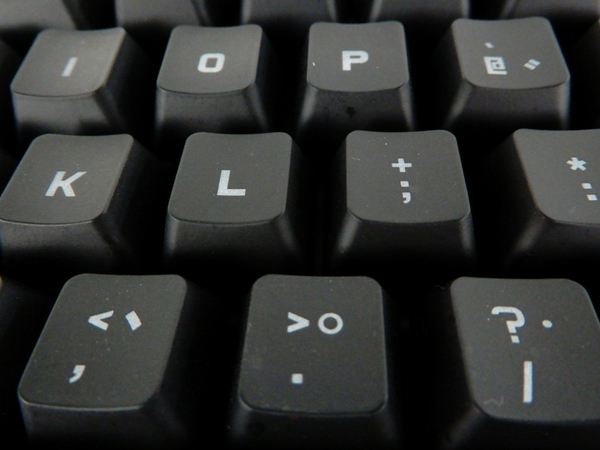 Logicool ロジクール G910 ゲーミング キーボード Pc 機器 Y Usbキーボード 売買されたオークション情報 Yahooの商品情報をアーカイブ公開 オークファン Aucfan Com